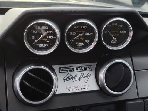 Used 2009 Ford Mustang Shelby GT500 RWD image 19