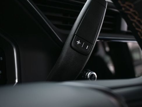Used 2026 GMC Sierra 2500 AT4 w/ AT4 Premium Plus Package AWD/4WD image 15
