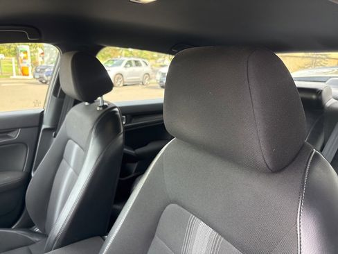 Used 2023 Honda Civic Sport image 22
