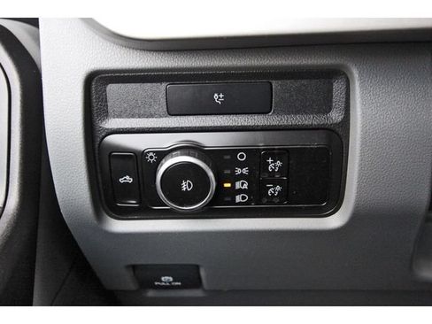 Used 2023 Ford F250 XL w/ 360-Degree Camera Package AWD/4WD image 16