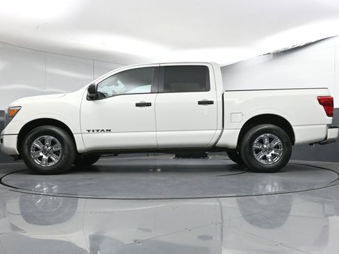 Used 2024 Nissan Titan SV w/ Accessory Utility Package image 28