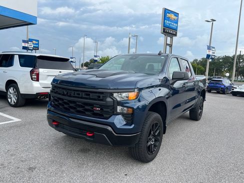 Used 2023 Chevrolet Silverado 1500 Custom Trail Boss w/ LPO, Dark Essentials Package AWD/4WD image 1