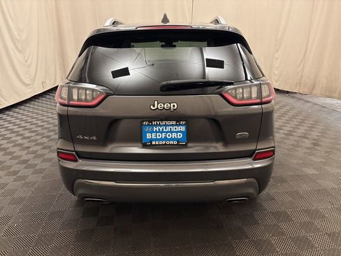 Used 2019 Jeep Cherokee Overland image 6