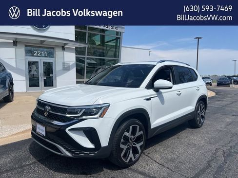 Used 2023 Volkswagen Taos SEL AWD/4WD image 1