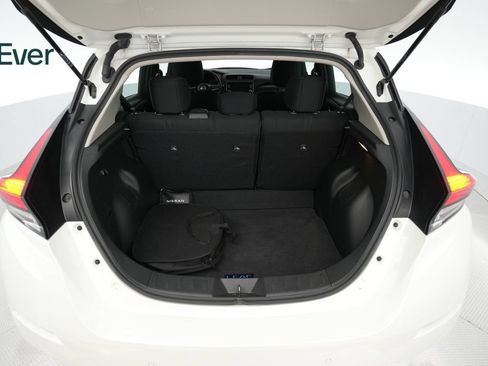 Used 2024 Nissan Leaf SV Plus FWD image 8
