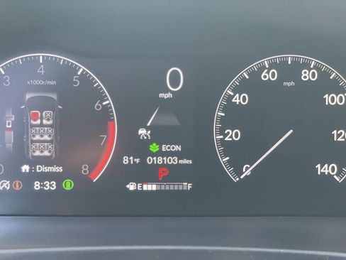 Used 2025 Honda Pilot Touring image 12