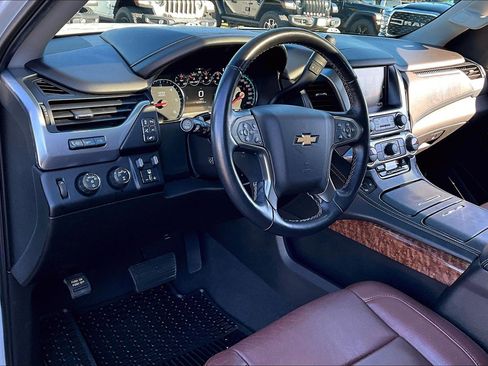 Used 2019 Chevrolet Tahoe Premier w/ Premier Plus Edition image 19