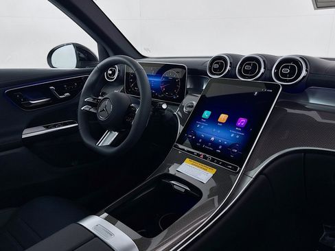 New 2026 Mercedes-Benz GLC 300 image 15