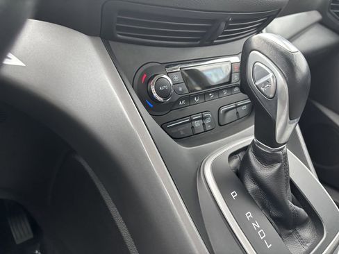 Used 2016 Ford C-MAX SE w/ Equipment Group 201A image 19