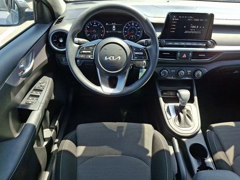 Used 2023 Kia Forte LXS w/ LXS Technology Package FWD image 12