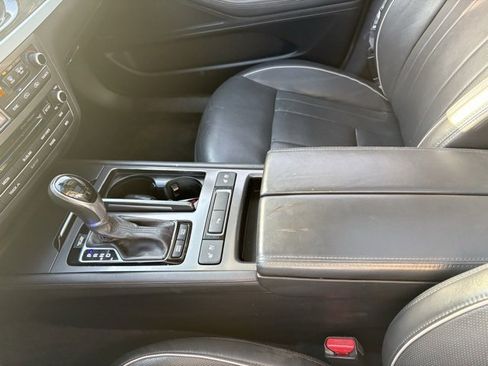 Used 2015 Hyundai Genesis 3.8 w/ Option Group 03 image 21