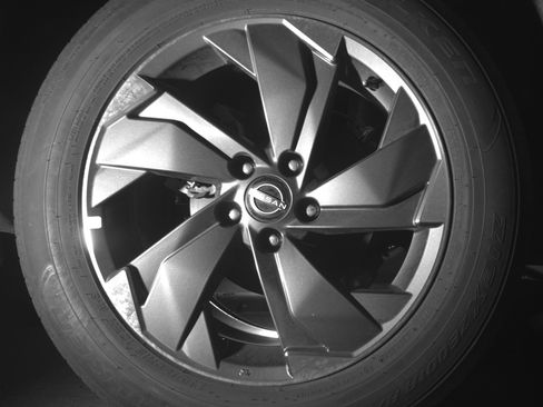 Used 2025 Nissan Rogue SV image 15