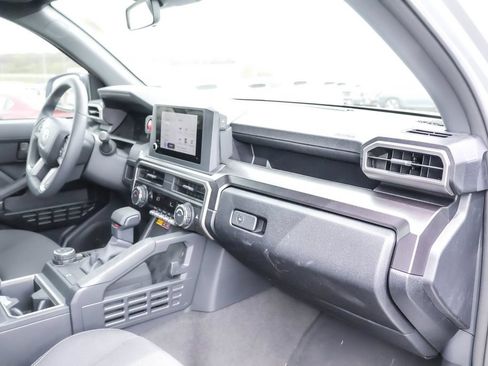 Used 2025 Toyota 4Runner TRD Off-Road AWD/4WD image 32