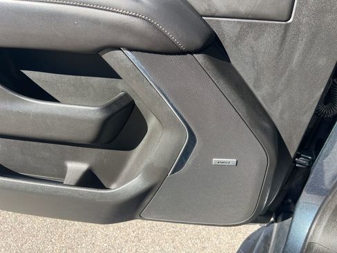 Used 2021 Chevrolet Suburban High Country image 35