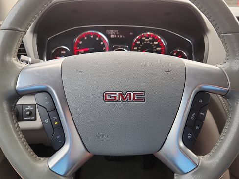 Used 2016 GMC Acadia SLE AWD/4WD image 24