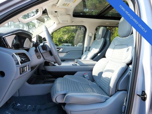 Used 2024 Lincoln Navigator L Black Label AWD/4WD image 22