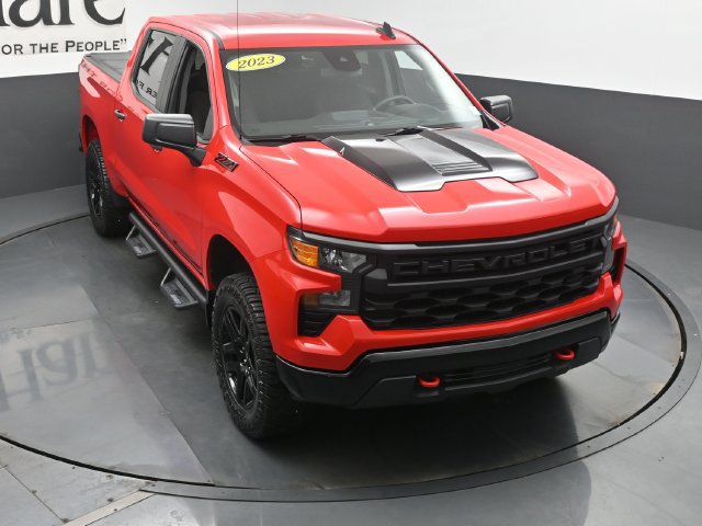 Used 2023 Chevrolet Silverado 1500 Custom Trail Boss w/ LPO, Dark Essentials Package AWD/4WD image 51