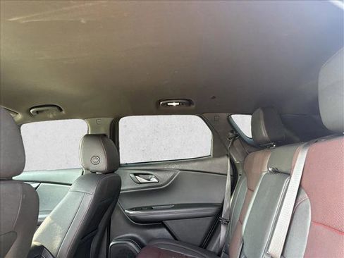 Used 2022 Chevrolet Blazer RS w/ Enhanced Convenience Package image 17