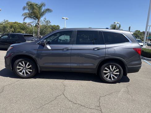 Used 2022 Honda Pilot EX-L image 2