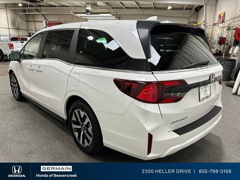 Used 2025 Honda Odyssey EX-L image 6