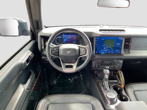 Used 2024 Ford Bronco Badlands AWD/4WD image 23