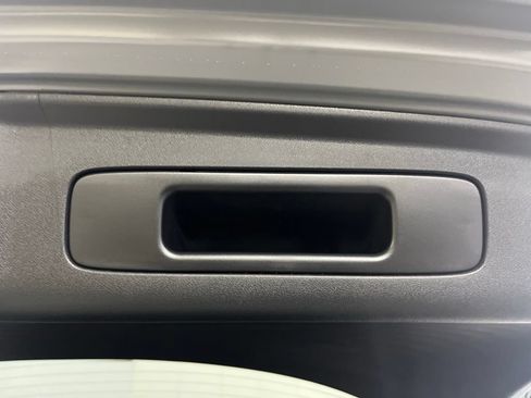 Used 2025 Honda HR-V Sport image 14