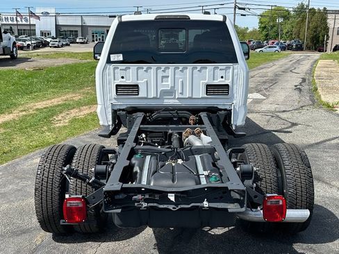 New 2026 Ford F350 XL w/ XL Chrome Package AWD/4WD image 22