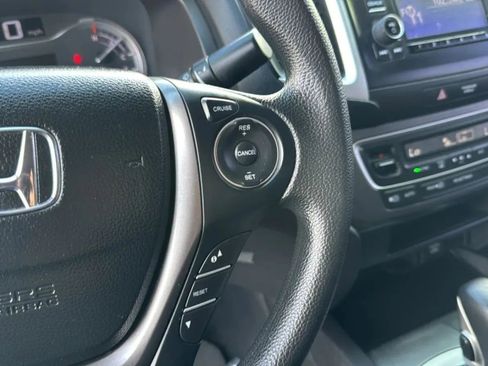 Used 2018 Honda Ridgeline Sport image 26