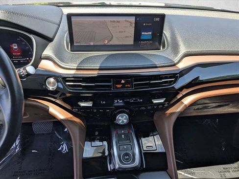 Used 2024 Acura MDX SH-AWD w/ Technology Package image 13