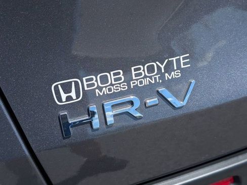 Used 2026 Honda HR-V LX image 5