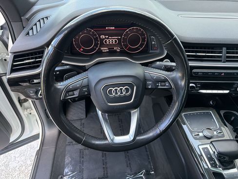 Used 2017 Audi Q7 2.0T Premium Plus w/ Premium Plus Package AWD/4WD image 21