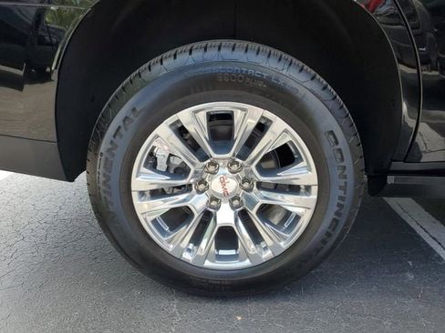 New 2026 GMC Yukon Denali w/ Sun & Power Step Package AWD/4WD image 6