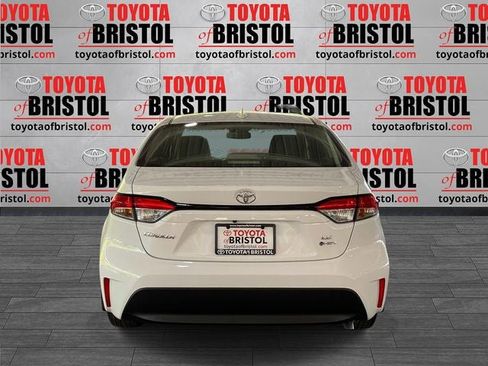 New 2026 Toyota Corolla LE AWD/4WD image 4
