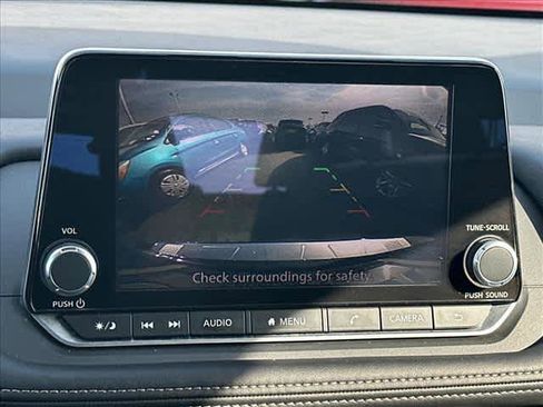 Used 2026 Nissan Rogue SV image 22