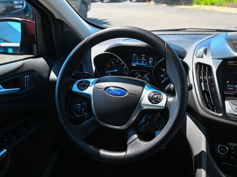Used 2014 Ford Escape SE w/ Equipment Group 201A AWD/4WD image 31