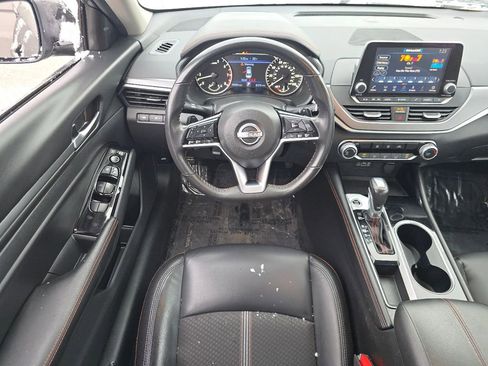 Used 2024 Nissan Altima 2.5 SR image 21