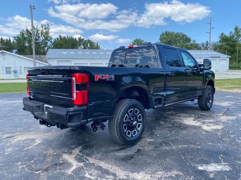 New 2026 Ford F250 Platinum w/ FX4 Off-Road Package AWD/4WD image 5