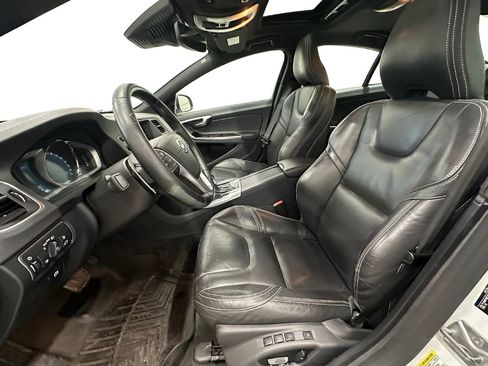 Used 2015 Volvo S60 T6 Platinum FWD image 10