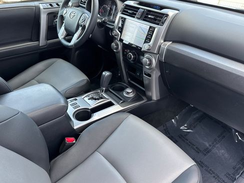 Used 2021 Toyota 4Runner SR5 Premium w/ Moonroof Package AWD/4WD image 34