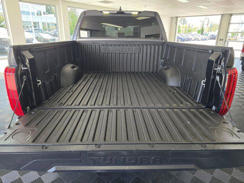 Used 2025 Toyota Tundra SR5 w/ SR5 Convenience Package AWD/4WD image 15