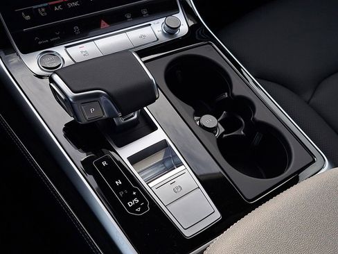 New 2026 Audi Q8 Premium Plus image 15