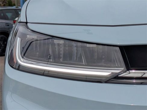 New 2026 Volkswagen Jetta SE image 10