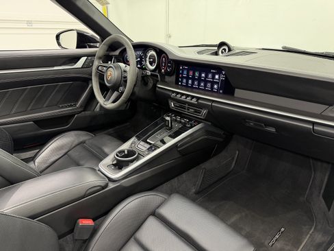 Certified 2022 Porsche 911 Turbo image 25