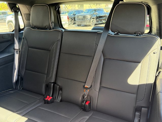 Certified 2023 GMC Yukon SLT RWD image 12