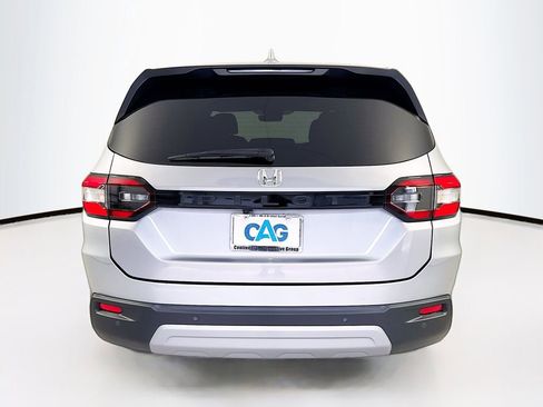 Used 2025 Honda Pilot EX-L image 7