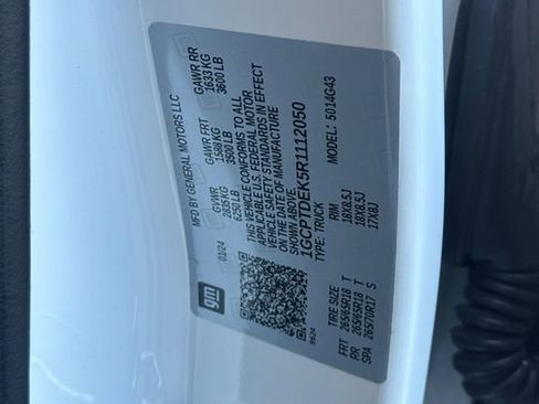 Used 2024 Chevrolet Colorado Z71 w/ Z71 Convenience Package 2 image 54