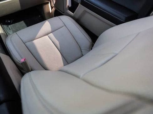 Used 2018 Ford F150 Lariat w/ Equipment Group 502A Luxury AWD/4WD image 50