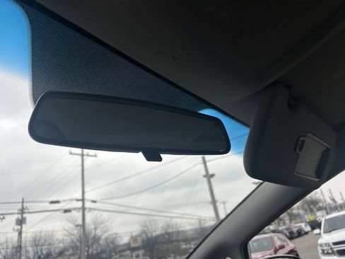 Used 2018 Kia Forte LX image 24