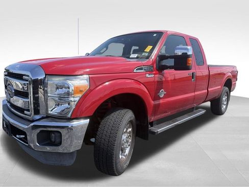 Used 2014 Ford F250 XLT w/ XLT Premium Package AWD/4WD image 2