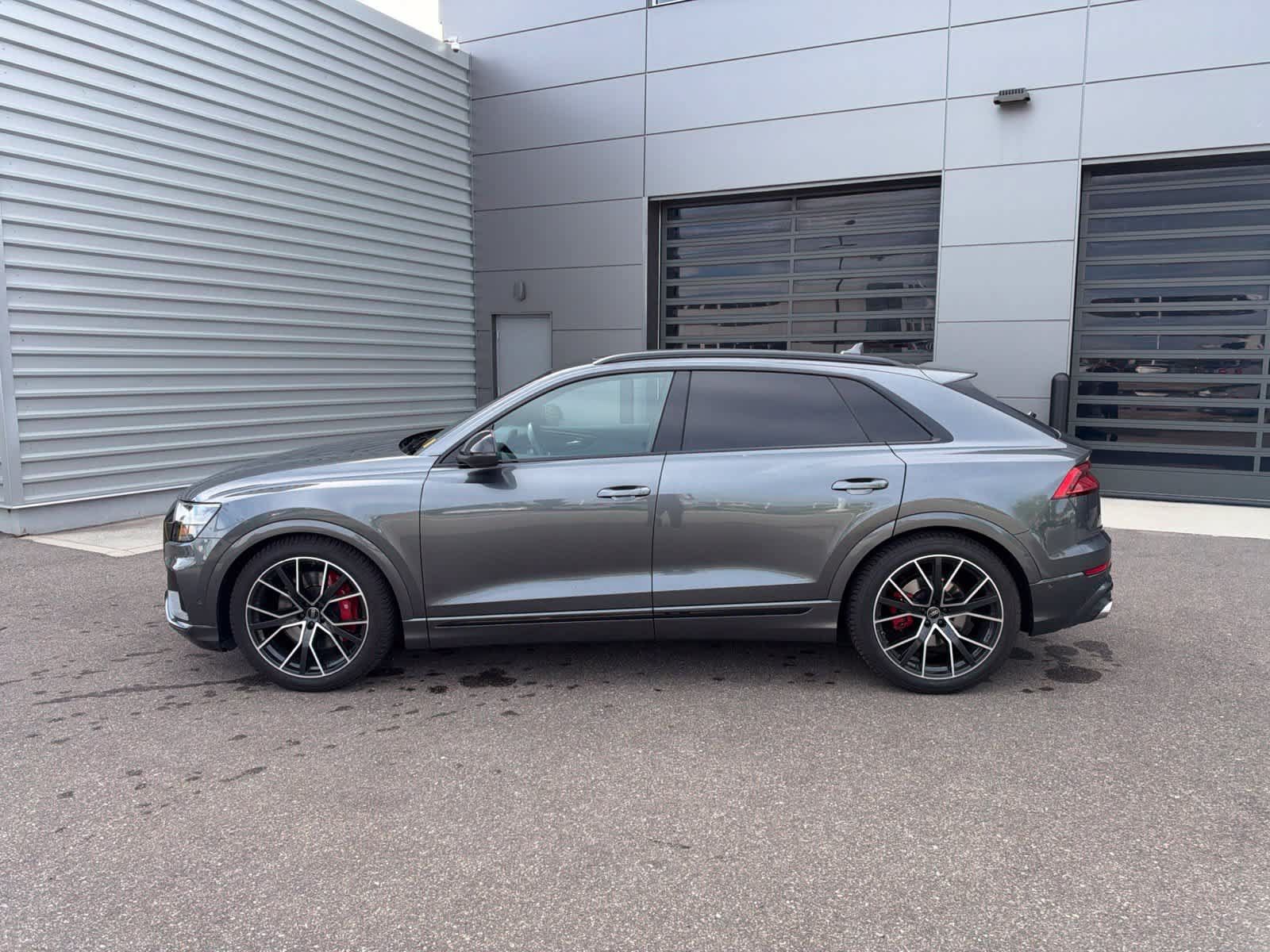 Used 2023 Audi SQ8 Prestige AWD/4WD image 2